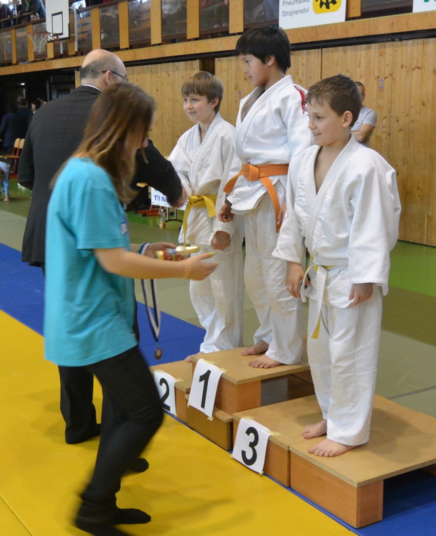 TYNCUP 460.jpg